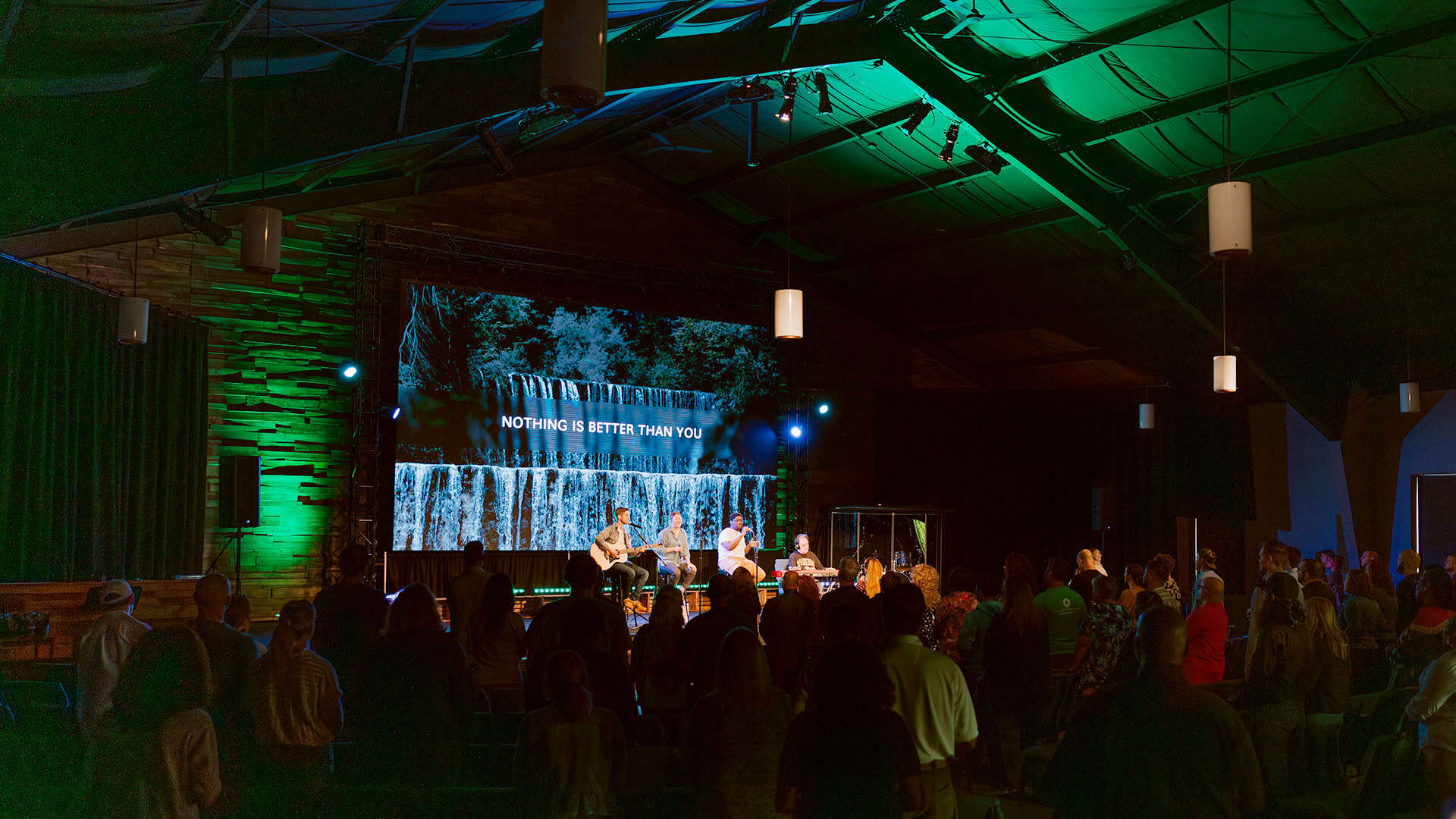 Image of the worship team at North Way Robinson, a church in Robinson serving Carnegie and Crafton