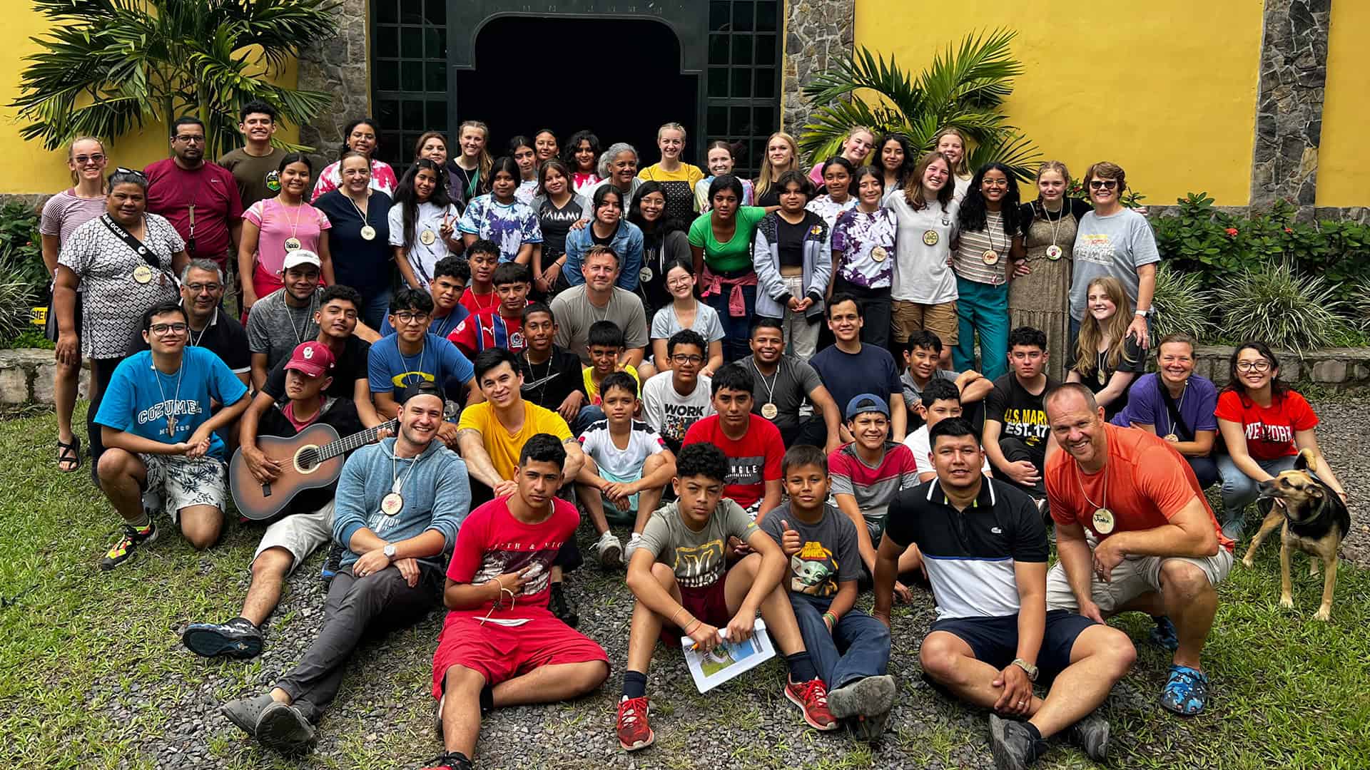 North Way Honduras team members with 32 campers from the HOPE school