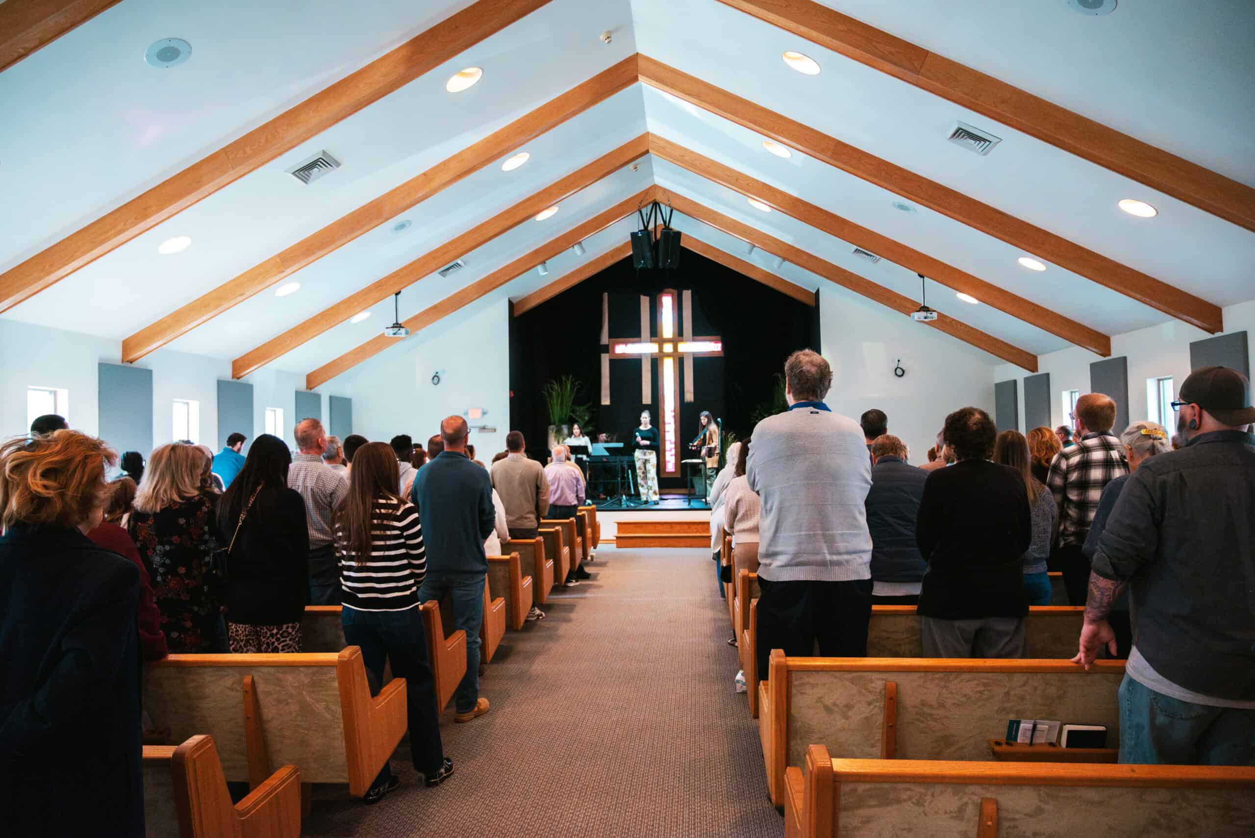 People worshiping at a church service at North Way Christian Community South Hills Campus
